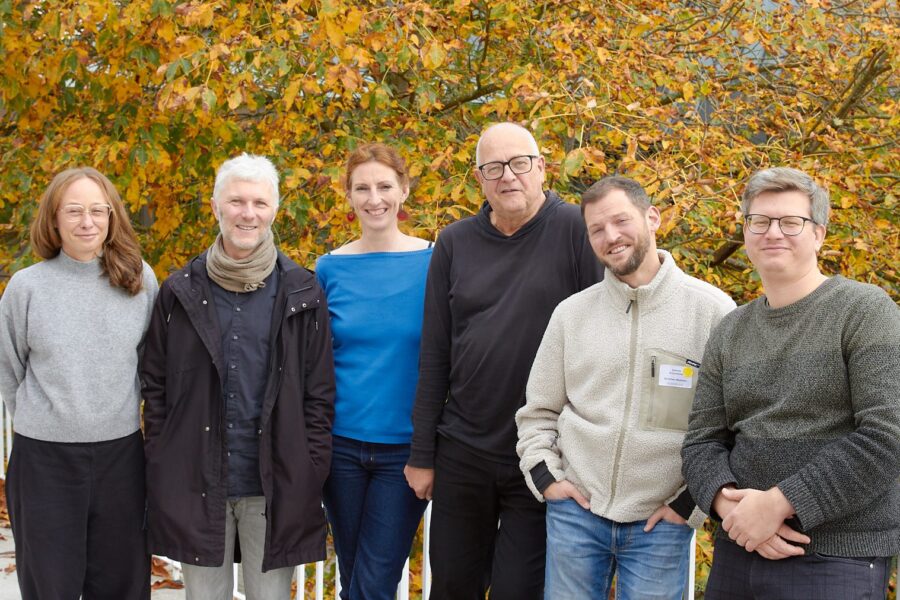 Sechs von 16 neu gewählten Vertreter*innen